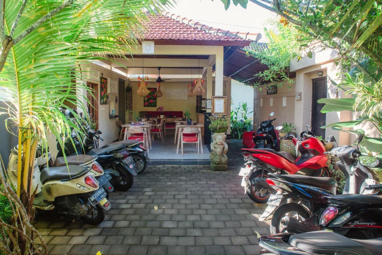 Ratna Villa Ubud Exterior foto