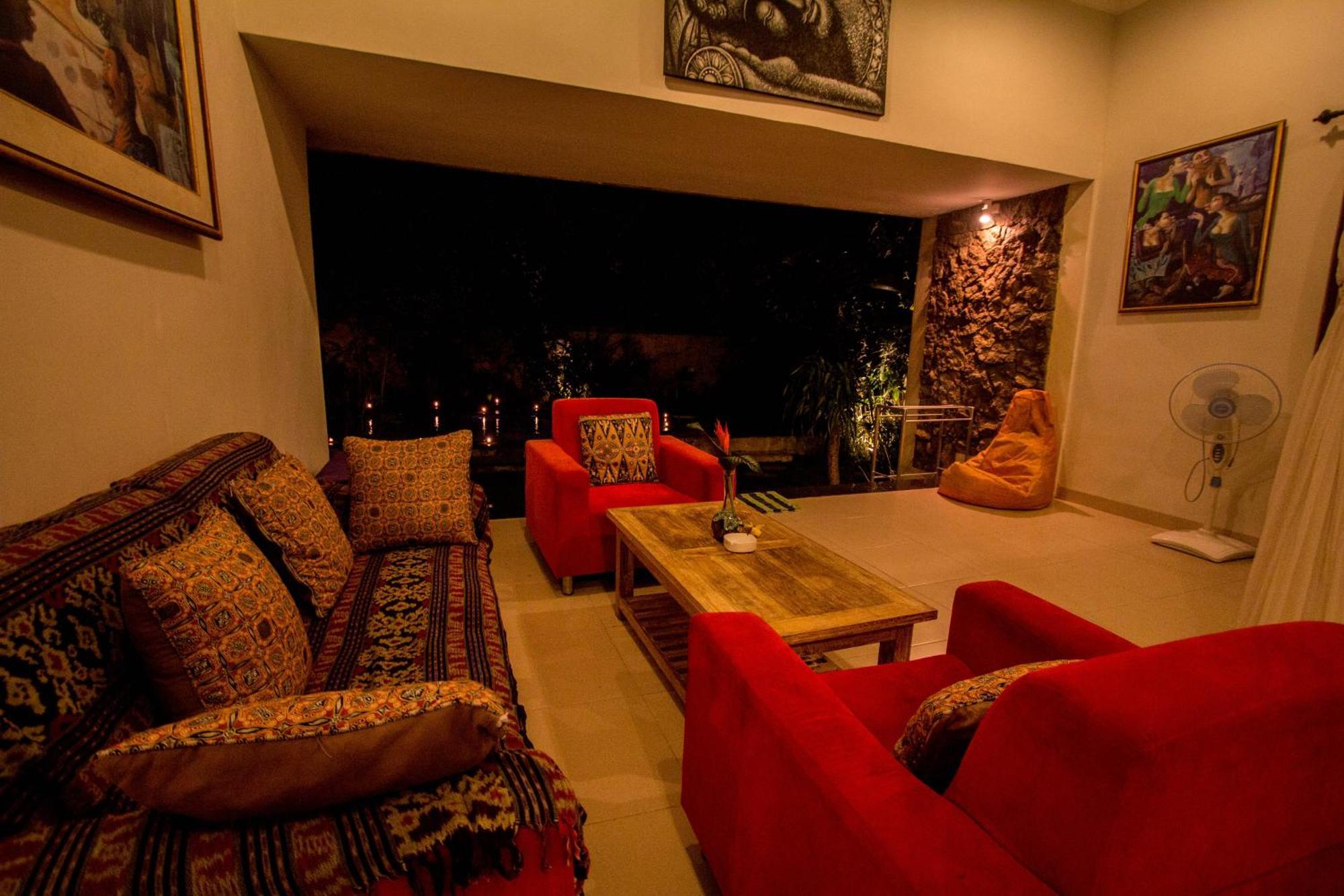 Ratna Villa Ubud Exterior foto
